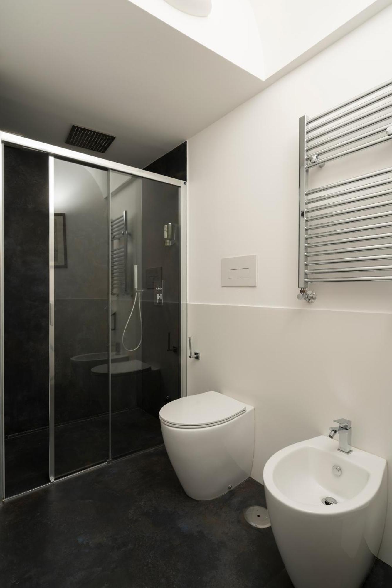 A.Ri.El Luxury Apartment نابولي المظهر الخارجي الصورة